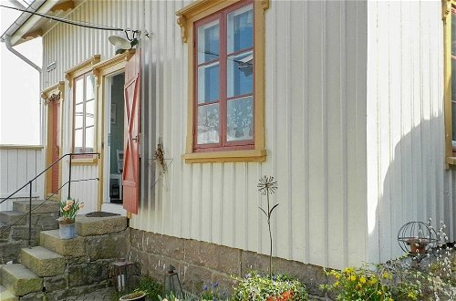 Foto 13 - 6 Person Holiday Home in Lysekil