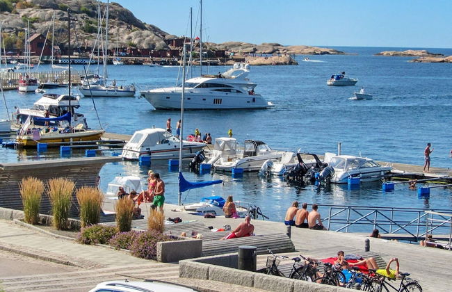 6 Person Holiday Home in Lysekil - Foto 21