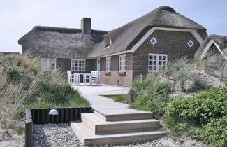 Foto 1 - 6 Person Holiday Home in Hvide Sande