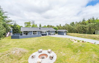 Photo 1 - 7 Person Holiday Home in Henne