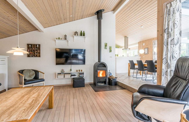 7 Person Holiday Home in Henne - Foto 7