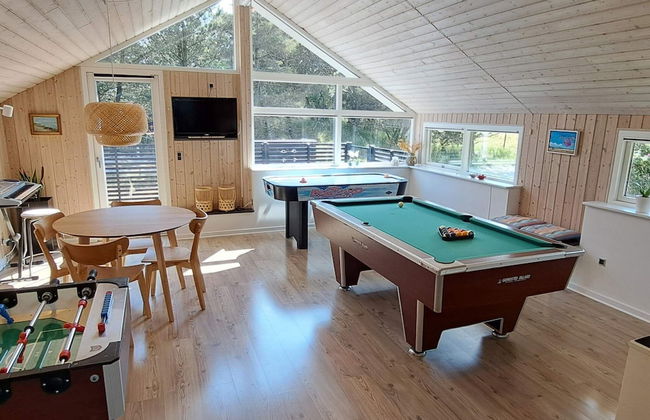 8 Person Holiday Home in Fano - Foto 9
