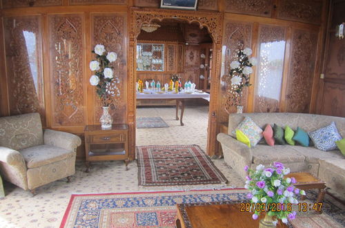 Photo 29 - Zaffer Group of Houseboats