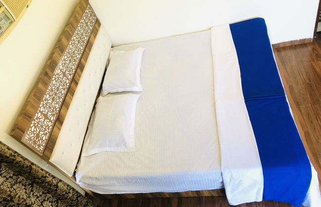 Spicy Mango Malhotra's Pristine Villa - Foto 7