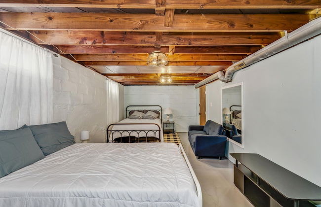 Cute Cozy and Cheerful 3 Bedroom House - Foto 10