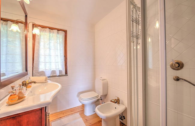 Magic Woodland Escape Lake View - Foto 11