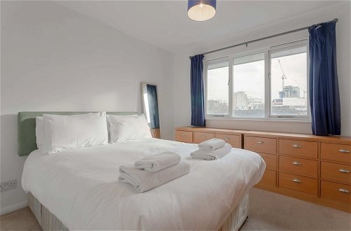 Photo 4 - A Spacious 2 Bedroom Apartment In Aldgate East
