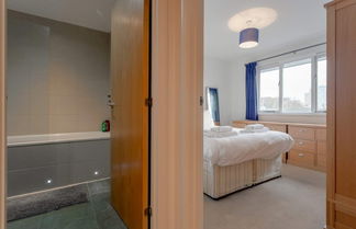 Photo 3 - A Spacious 2 Bedroom Apartment In Aldgate East