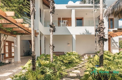 Foto 10 - Impressive 4BR Villa w Maid Buttler at Las Palmas