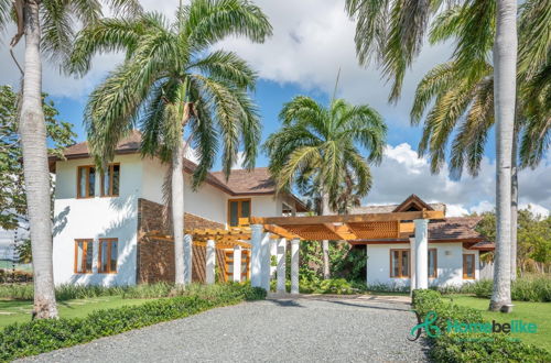 Photo 11 - Tropical Villa With Golf Course View at Las Palmas