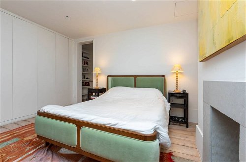 Photo 12 - Beautiful 2 Bedroom Townhouse With Garden in Kentish Town