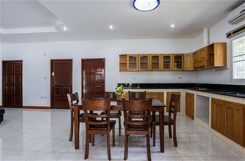 Foto 12 - Lovely House With Access to Large Swimming Pool and Near Chalong Pier