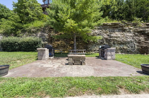 Photo 27 - The Branson Stone Cliff Hideaway - 3 Min From Silver Dollar