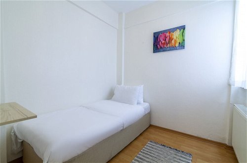 Foto 5 - Lovely and Central Flat With Balcony in Sisli