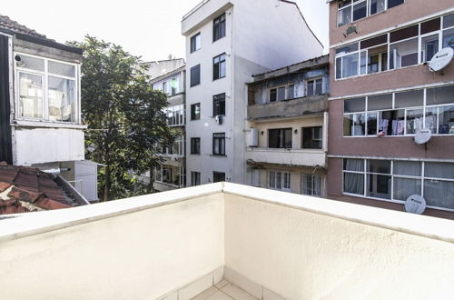 Foto 2 - Lovely and Central Flat With Balcony in Sisli