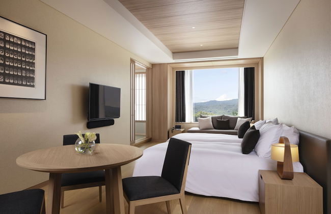 Setsu Niseko - Photo 32