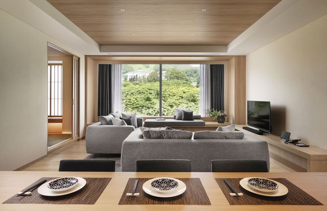 Setsu Niseko - Photo 44