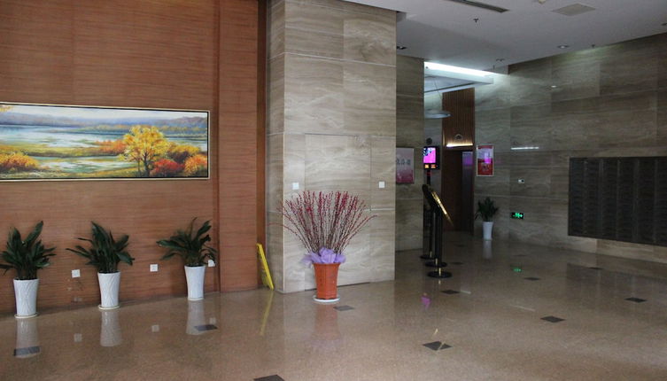 Photo 1 - Nanjing Zhixuange Service Apt Shengtian