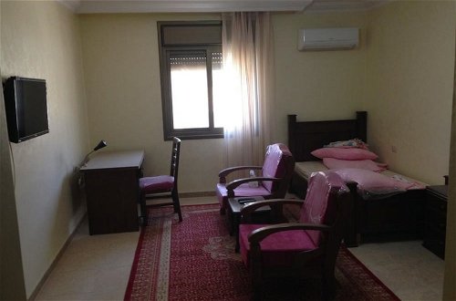 Foto 5 - Ikhwa studio apartments -Female guests only-