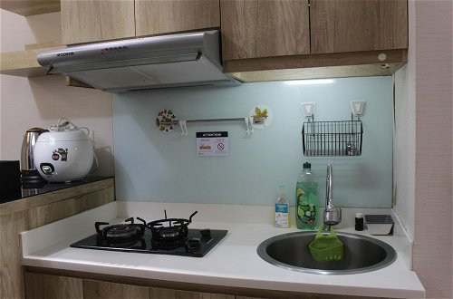 Photo 9 - Comfortable Fully Furnished 2BR Bassura City Apartment
