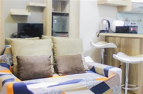 Photo 6 - Comfortable Fully Furnished 2BR Bassura City Apartment