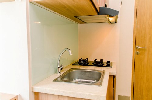 Photo 4 - Homey And Compact Studio Apartment At B Residence