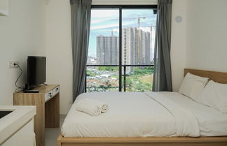 Foto 2 - Gorgeous and Comfy Studio Sky House BSD Apartment