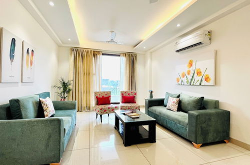 Photo 30 - BluO 3BHK Golf Course Road Balcony Lift