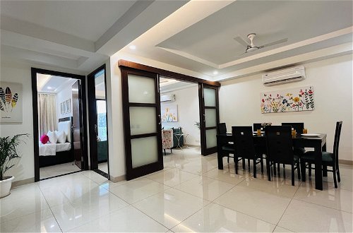 Foto 28 - BluO 3BHK Golf Course Road Balcony Lift