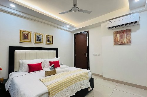 Photo 7 - BluO 3BHK Golf Course Road Balcony Lift