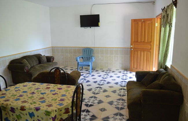 Island Charm Apartments - Photo 3