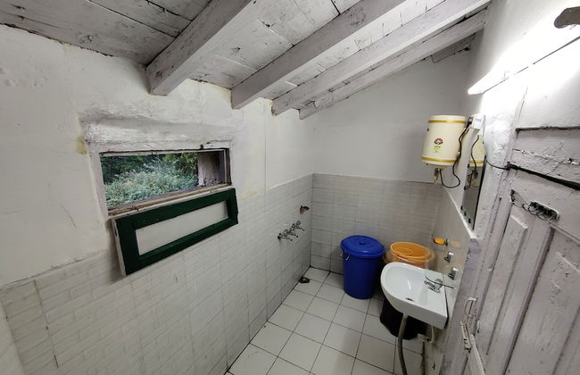 Pre Independence 2 BHK Bungalow,dalhousie,himachal - Foto 7