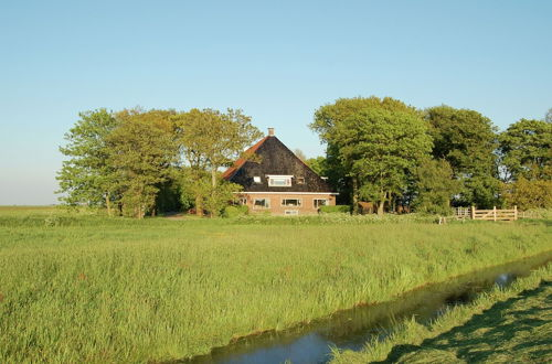Photo 16 - Rural Holiday Home in the Frisian Workum With a Lovely Sunny Terrace