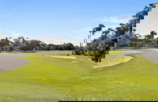Foto 3 - Gated Golf Community w/ Pool, Prime Location Mins to Old Town Long-term Stays
