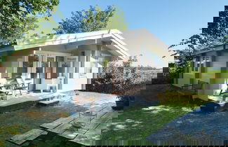 Foto 1 - Modern Holiday Home With a South-west Facing Garden