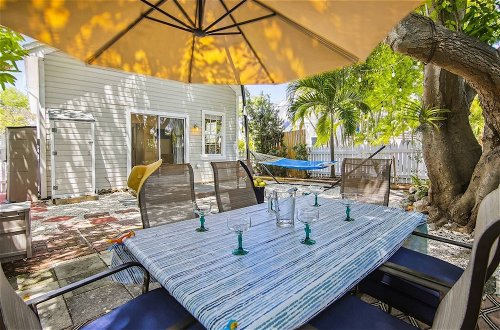 Photo 15 - Spanish Lime Cottage by Avantstay Ideal Old Town Key West Location! Month Long Stays Only
