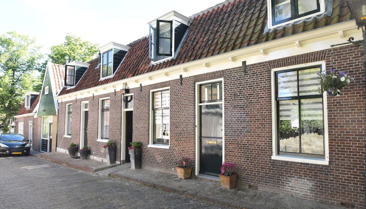 Foto 1 - Comfy Holiday Home with Fenced Courtyard in Edam near Center