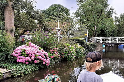 Photo 56 - Comfy Holiday Home with Fenced Courtyard in Edam near Center