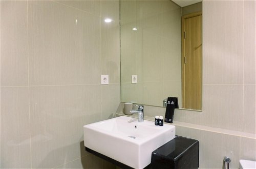 Photo 9 - Well Furnished And Elegant 1Br At Bintaro Embarcadero Apartment