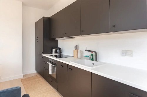 Foto 6 - The Perfect 2 Bedroom Family Apartment in West Hackney