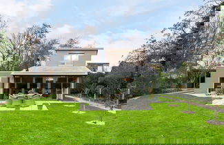 Foto 1 - Villa Near Veerse Meer With Garden Views