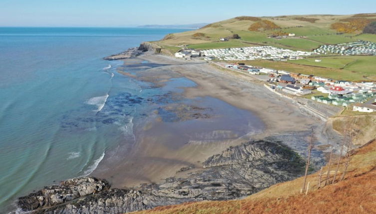 Photo 1 - Beautiful 2-bed Chalet in Aberystwyth