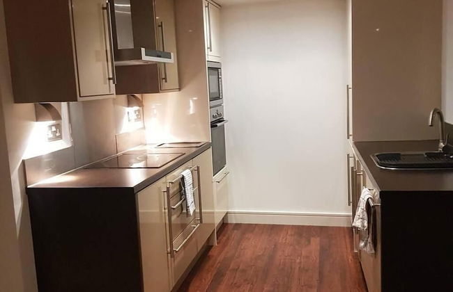 Comfy 1-bed Apartment in Huddersfield - Foto 11