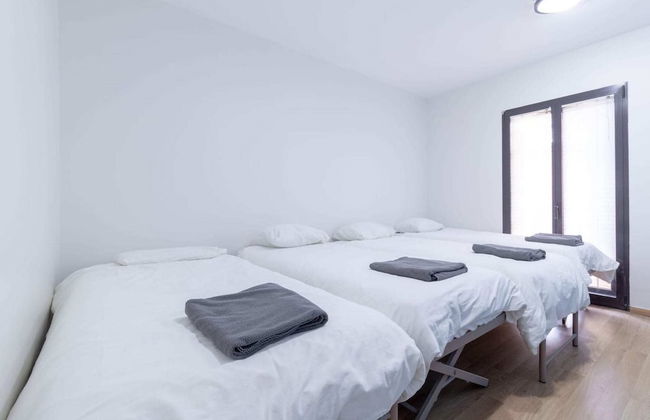 Family Apt & Garden in David's Village by FeelHome - Photo 8
