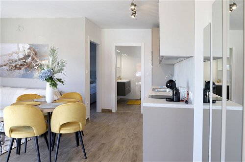 Foto 9 - Basilea Luxury Apartment