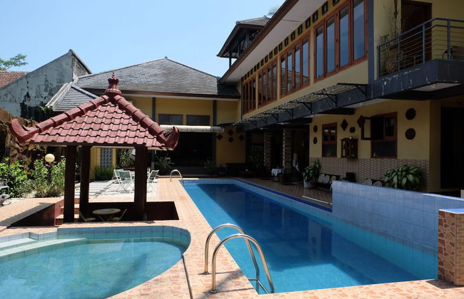 Villa Alifa - Foto 1