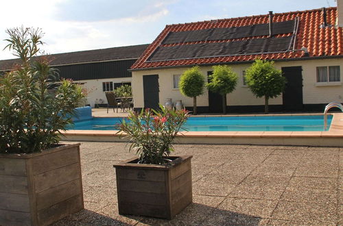 Photo 32 - Cozy Holiday Home in Oisterwijk With Swimming Pool