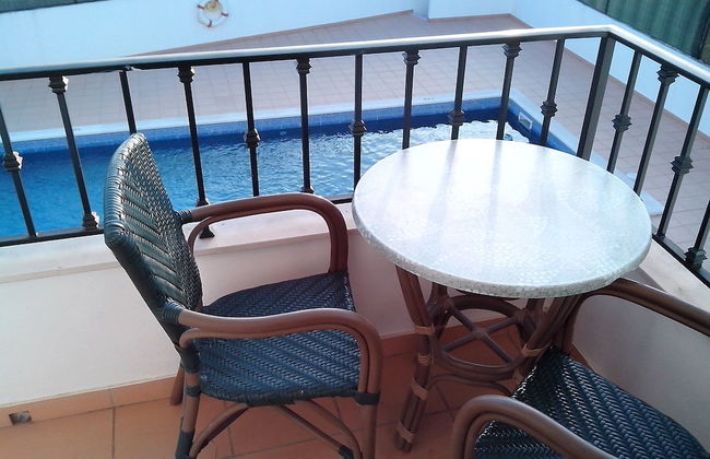 Albufeira 2 Bedroom Apartment 5 min From Falesia Beach and Close to Center! H - Foto 1