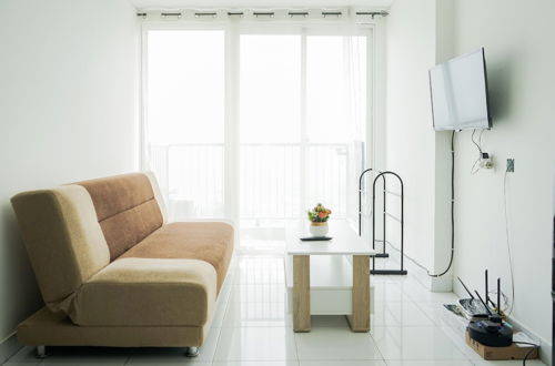 Photo 5 - Comfort and Modern 1BR Casa De Parco Apartment