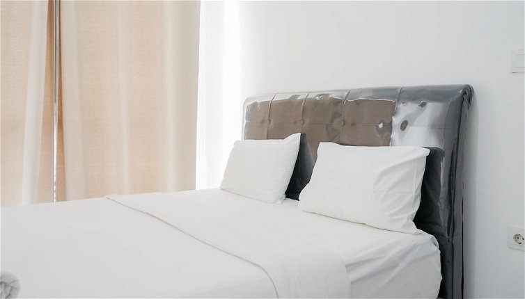 Photo 1 - Comfort and Modern 1BR Casa De Parco Apartment
